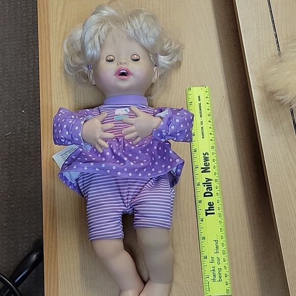 Mattel Little Mommy My Very Real Baby Doll and Hide and Seek Hayley doll - Picture 7 of 11